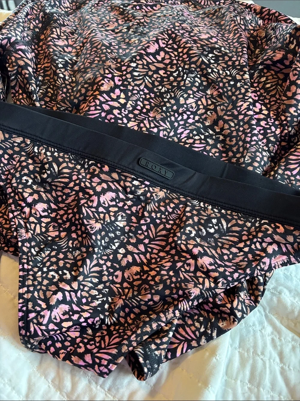 Roxy active long sleeve  Black & Pink Active Rash Guard bikini Set NWT